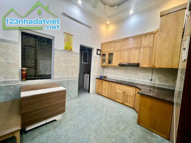 Bán Nhà Đẹp Ngõ Thông - Gần Ô Tô - Đường Thụy Khuê, Tây Hồ, Hà Nội . 83m2  giá 15.5 Tỷ - 1