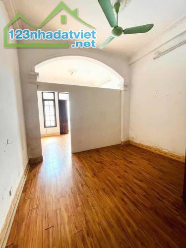 BÁN NHÀ XUÂN LA, TÂY HỒ, 70M, 5T, MT 4.5M, VỈA HÈ, OTO TRÁNH, KD ĐA DẠNG, 22 TY. - 4
