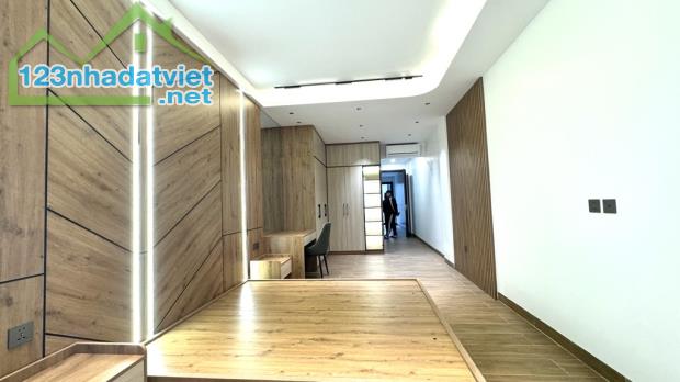 Siêu phẩm 8 tầng phố Vũ Xuân Thiều, thang máy, full nội thất, ô tô tránh 60m, nhỉnh 13 tỷ - 3
