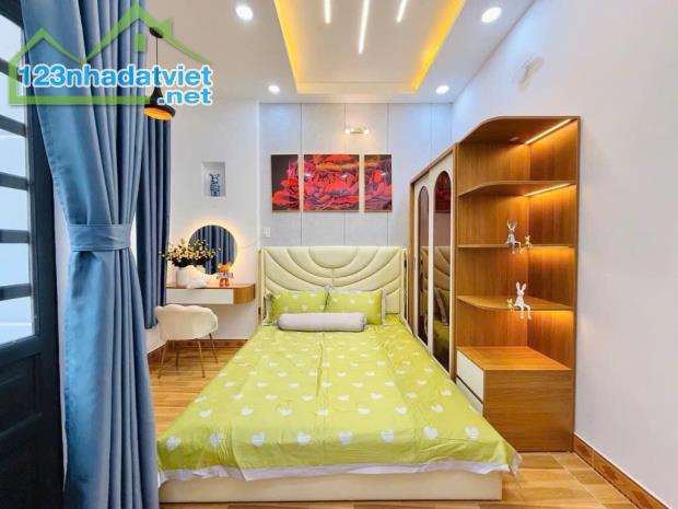 BÁN NHÀ GÒ VẤP 2 TẦNG – HẺM 1 TRỤC – GẦN TRUNG TÂM THƯƠNG MẠI EMART2 – CHỈ HƠN 4 TỶ - 1
