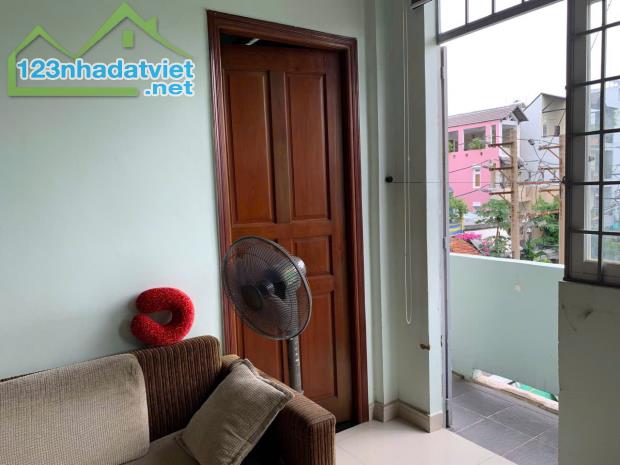 Hạ giá bán rẻ căn hộ 60m2 chung cư 212 Nguyễn Trãi Q1 TP.HCM - 2