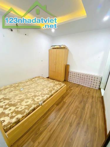 🏠 NHÀ 8 TẦNG THANG MÁY - GẦN 8 TRƯỜNG ĐH - THU 60 TR/TH - GIÁ 11 TỶ - hangmini.com - 2