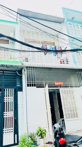 (425) BÁN NHÀ LÝ THÁNH TÔNG, TÂN PHÚ. TPHCM. - Giá 4t3 TL. - Hẻm 3m. 38m2. - Kết cấu: trệt