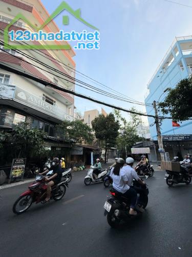 🔥🔥🔥 SIÊU PHẨM - MẶT TIỀN PHƯỜNG TÂN SƠN NHÌ - 3 TẦNG - 4 X 15 -60m . BTCT - CHÍNH CHỦ L - 3