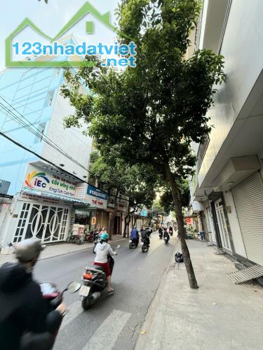 🔥🔥🔥 SIÊU PHẨM - MẶT TIỀN PHƯỜNG TÂN SƠN NHÌ - 3 TẦNG - 4 X 15 -60m . BTCT - CHÍNH CHỦ L - 2