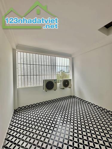 🔥🔥🔥 BÁN NHÀ KIM GIANG - 38M² - 4 TẦNG - FULL NỘI THẤT - GẦN Ô TÔ 🔥🔥🔥