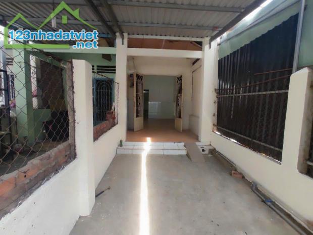 BÁN NHÀ NGUYỄN VĂN TĂNG 52.6m2 (2.6m x 20.3m), 2 tầng, LONG THẠNH MỸ, QUẬN 9 - 2