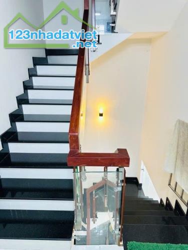 MẶT TIỀN AN DƯƠNG VƯƠNG Bình TÂN --72M2--3 TẦNG --GIÁ CHỈ 7.9 TỶ (TL) - 3