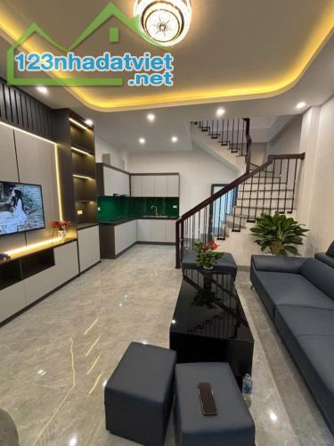 ĐẸP LUNG LINH- 32M2 TRẦN PHÚ-CÁCH 1 NHÀ RA ÔTÔ- CHỈ 6.89 TỶ - 1