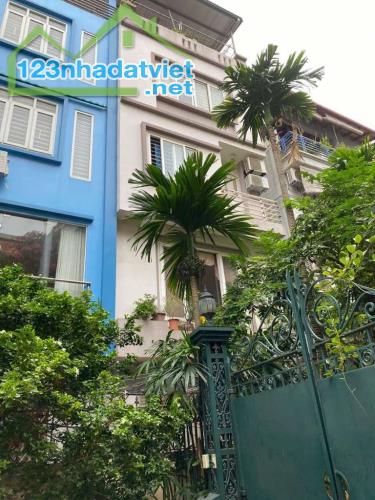 BÁN NHÀ VÕNG THỊ GẦN HỒ TÂY - Ô TÔ - DT 50M2. MT 5M  - 15.8 TỶ - SỔ ĐỎ