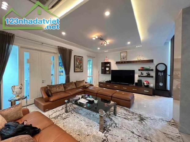 BÁN NHÀ VÕNG THỊ GẦN HỒ TÂY - Ô TÔ - DT 50M2. MT 5M  - 15.8 TỶ - SỔ ĐỎ - 3