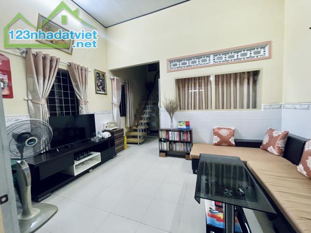 Bán nhà hẻm Trung tâm thành phố,  phường phước tiến,nha trang. dt 44,4m giá chỉ 3 tỷ 450tr - 2