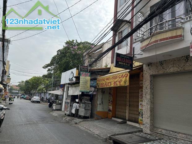 BÁN NHÀ MẶT PHỐ QUẬN 4 - VỊ TRÍ VÀNG - 142M2 - 12.5 TỶ - SỔ HỒNG CHÍNH CHỦ
