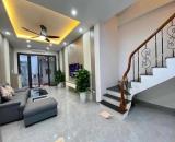 CHÍNH CHỦ CẦN BÁN CĂN NHÀ 5 TẦNG TẠI LẠC LONG QUÂN CẦU GIẤY 1 SIÊU PHẨM MÀ GIÁ CHỈ HƠN 7 Đ