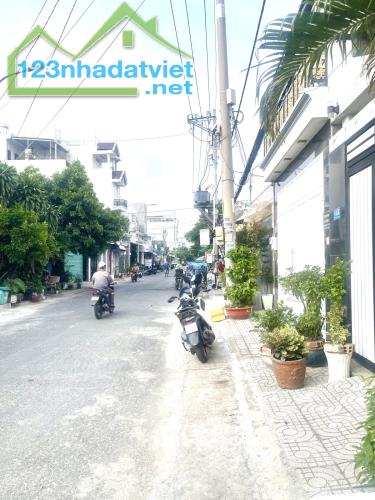 BÁN NHÀ MẶT TIỀN KINH DOANH NGUYỄN THỊ THƠI, QUẬN 12 – 134M² NGANG 5.4M– GIÁ CHỈ 8.5 TỶ - 3