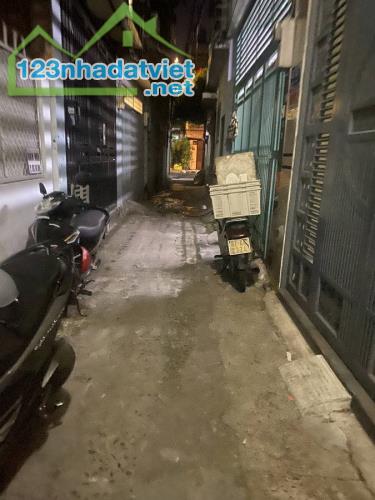 BÁN NHÀ NÁT PHÚ THỌ HÒA- DIỆN TÍCH LỚN 84M2- KHU KINH DOANH SẦM UẤT- CHỈ 6.7 TỶ TL - 4