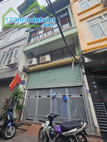 VŨ TÔNG PHAN Ô TÔ TRÁNH- THANG MÁY -KINH DOANH SẦM UẤT- NHÀ DÂN XÂY- THOÁNG SÁNG - Ở HAY - 1