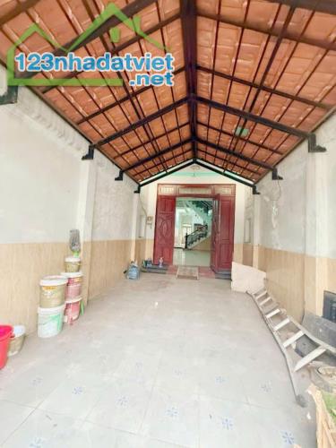 Mặt tiền kinh doanh Trung Mỹ Tây 12 – Q12 – 4 tầng- 104m2 – Sổ đẹp – Chỉ 7.8 Tỷ còn thương - 3