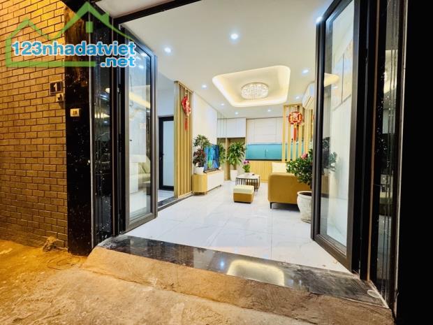NHÀ KIM NGƯU XÂY MỚI NGÕ NÔNG - GIÁ : 6.35 TỶ