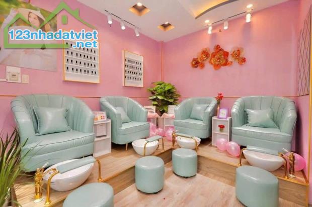 Sang Gấp Nhà Nguyên Căn Tọa lạc đường Phùng Văn Cung trung tâm quận Phú Nhuận, Hồ Chí Minh - 2