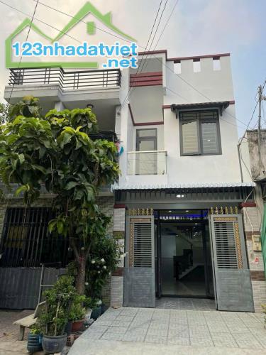 NHÀ BÁN NGAY CHỢ ĐẠI HẢI HÓC MÔN VỊ TRÍ ĐẸP TIỆN ÍCH XUNG QUANH ĐẦY ĐỦ GIÁ 5 TỶ 9