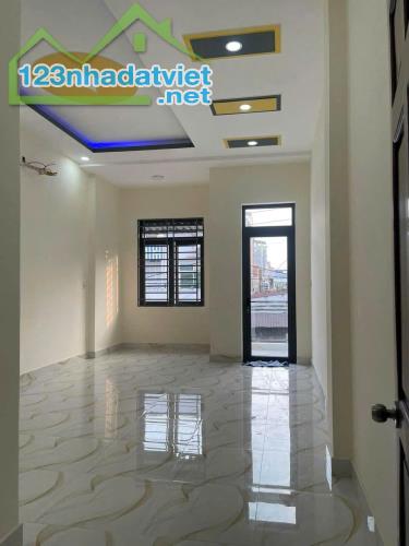 NHÀ BÁN NGAY CHỢ ĐẠI HẢI HÓC MÔN VỊ TRÍ ĐẸP TIỆN ÍCH XUNG QUANH ĐẦY ĐỦ GIÁ 5 TỶ 9 - 3