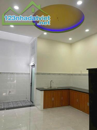 NHÀ BÁN NGAY CHỢ ĐẠI HẢI HÓC MÔN VỊ TRÍ ĐẸP TIỆN ÍCH XUNG QUANH ĐẦY ĐỦ GIÁ 5 TỶ 9 - 4