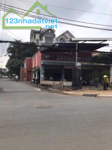 Bán nhà mặt tiền 3 tầng 10x45m giá 25 tỷ Đường Bà Triệu