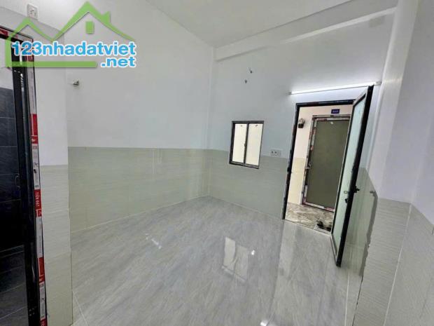 CHDV 6 TẦNG, NỞ HẬU, DT 140M², 26 PHÒNG THU NHẬP 90TR/THÁNG, PHƯỜNG 14, GÒ VẤP - 1