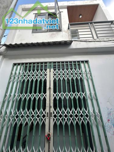Bán nhà 2 tầng, ngang 4m x 6m , Q12, Phan Văn Hớn , chỉ 2,4 tỷ. - 1