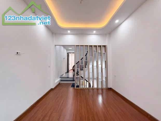 Nhà Xuân Phương, gần phố Trịnh Văn Bô 40M 5 Tầng, full nội thất, 3km Mỹ Đình 5 tỷ - 1