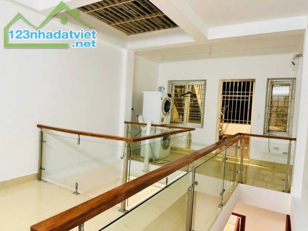BÁN NHÀ VỊ TRÍ ĐẸP PHỐ MỸ ĐÌNH – 59M2 x 5 TẦNG – MẶT TIỀN 4.4M – GIÁ NHỈNH 12 TỶ NHÀ ĐẸP – - 3