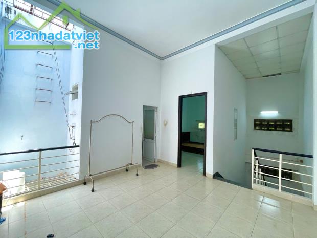 Bán nhà 71m2 1 trệt 1 lầu đã hoàn công phường Ngọc Hiệp - 3