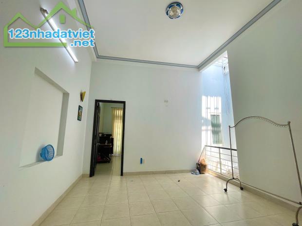 Bán nhà 71m2 1 trệt 1 lầu đã hoàn công phường Ngọc Hiệp - 4