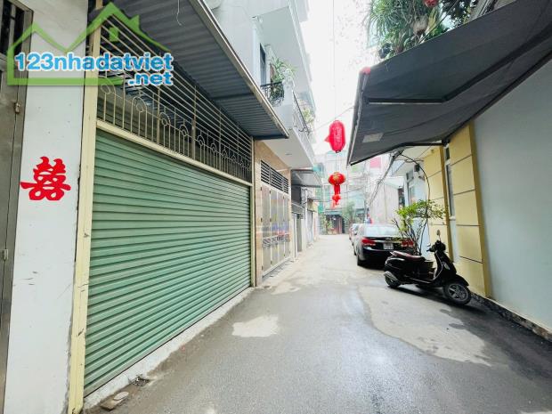 Bán nhà Đại Mỗ 69m2 x 3 tầng, Phân lô Oto tránh, giá 12,8 tỷ - 1
