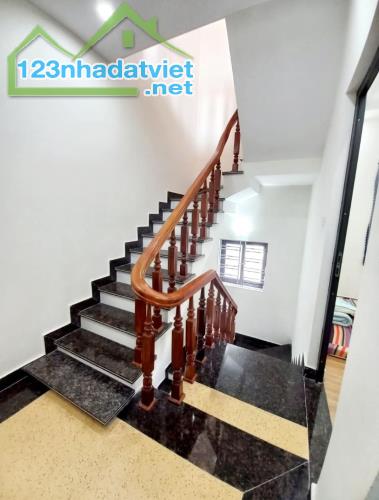 Bán nhà Trung Lực, Đằng Lâm, Hải An, Hải Phòng. 4 tầng, 35m2, 3,5 tỷ. Ngang 5m, t2 - 4