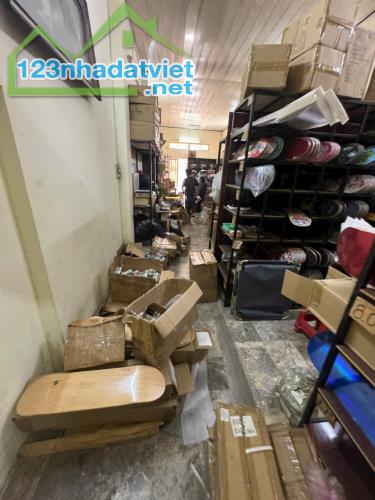 Giá mềm nhất quận Tân bình : 8,1 tỷ - TRƯỜNG CHINH - P.14- 2 Tầng - 94,3m²(4,1 x 23 )- - 2