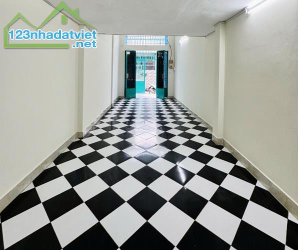 Hẻm xe hơi thông, Thống Nhất Gò Vấp, 46m2, Chỉ nhỉnh 4 Tỉ