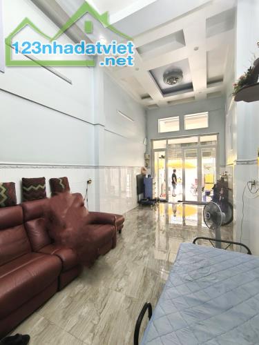 TÂN PHÚ - NHÀ HXH THÔNG ĐƯỜNG TÂN SƠN NHÌ, GIÁP TRƯỜNG CHINH, 94 M2, 4 LẦU - 1