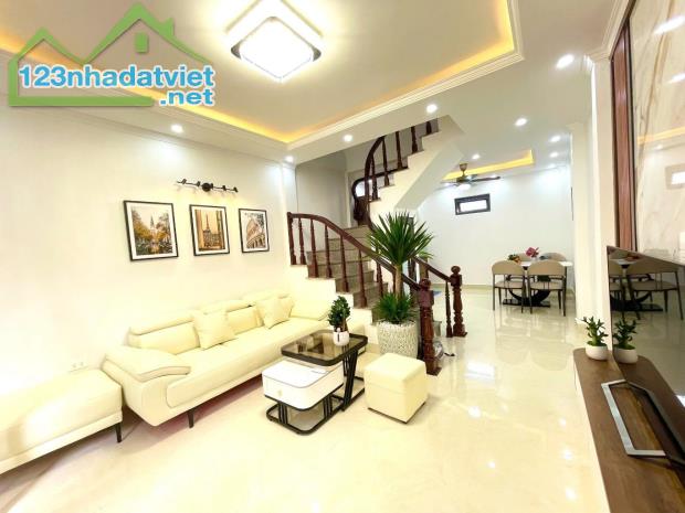 BÁN NHÀ PHỐ KIM GIANG, KDT ĐẠI KIM, GẦN Ô TÔ TRÁNH, 33M2, 6.8 TỶ - 2