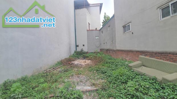 Bán 82m2 Đất khu Xuân La Tây Hồ gần Võ Chí Công Vị trí tiềm năng, đầu tư giữ tiền cực tốt
