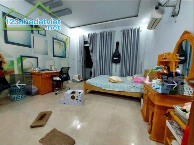 Bán nhà 4 tầng ban công Tân Thới Nhất 5 - Quận 12 giá chỉ hơn 6 tỷ - 2