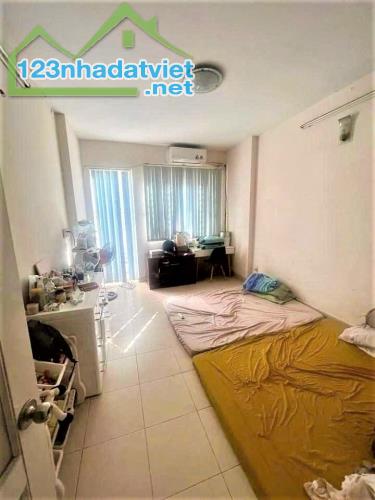 CHỈ 7 TỶ X CÒN TL - HẺM XE HƠI KINH DOANH QUẬN 10 - SÁT MẶT TIỀN - DT 3.8*10M 4 TẦNG ĐÚC - 3