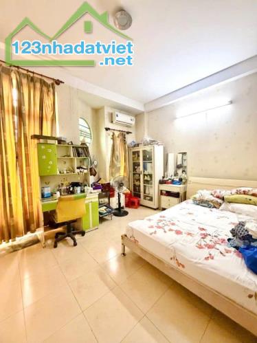 Nhanh lên Anh/ Chị ơi, Sở hữu ngay nhà 5 tầng - giữa Quận 3 - chỉ 7.9 tỷ - vài bước Quận 1 - 1
