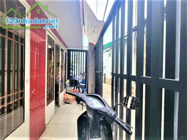 GIÁ RẺ !!! 7 TỶ X TL - HOÀNG SA QUẬN 3 - HẺM Ô TÔ TRÁNH CÁCH 7M - DT 5x12M 1 LẦU 4PN VUÔNG - 2