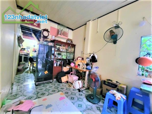 GIÁ RẺ !!! 7 TỶ X TL - HOÀNG SA QUẬN 3 - HẺM Ô TÔ TRÁNH CÁCH 7M - DT 5x12M 1 LẦU 4PN VUÔNG - 1