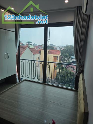 BÁN TÒA CHUNG CƯ MINI NAM TỪ LIÊM  6 TẦNG THANG MÁY 23 PHÒNG FULL NỘI THẤT MỚI DOANH THU