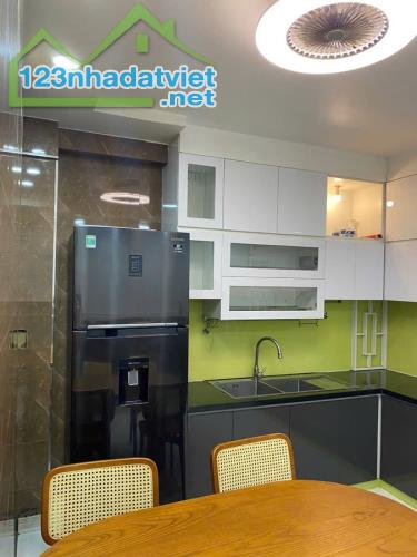 25042158 – Bán nhà hẻm tải ĐHT 17, 54m2 3 tầng BTCT, sổ riêng, chỉ 5.8ty TL - 2