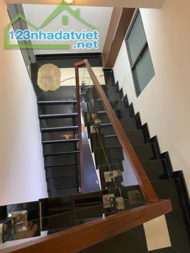 25042158 – Bán nhà hẻm tải ĐHT 17, 54m2 3 tầng BTCT, sổ riêng, chỉ 5.8ty TL