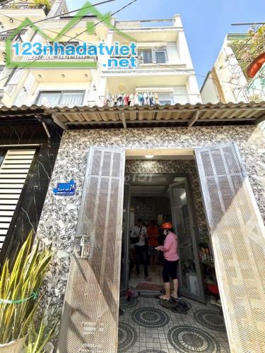 BÁN NHÀ CHÍNH CHỦ ĐƯỜNG QL 1A  HẺM XE HƠI  2 MẶT TIÊN  AN PHÚ ĐÔNG Q12 GIÁ 5TY